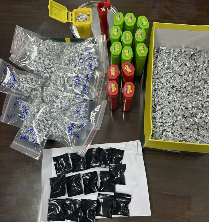 Bắt giữ cháu ruột một trùm ma túy ở Đà Nẵng - Ảnh 2. Bắt giữ cháu ruột một trùm ma túy ở Đà Nẵng - Ảnh 2.