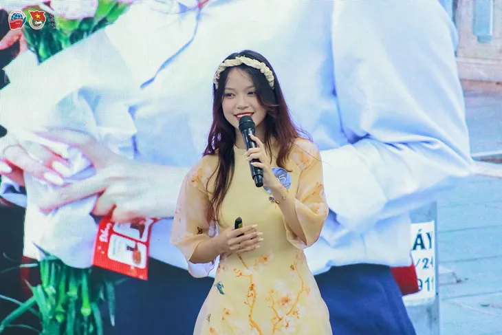 Bán kết Hoa khôi Ngoại giao 2023: 15 thí sinh tranh tài hùng biện - Ảnh 4. Bán kết Hoa khôi Ngoại giao 2023: 15 thí sinh tranh tài hùng biện - Ảnh 4.