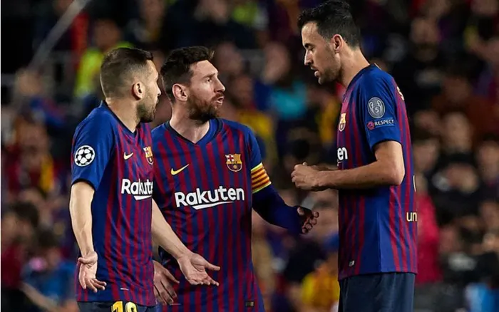 Sau Messi, Inter Miami lên kế hoạch chiêu mộ cả Busquets và Alba - Ảnh 1. Sau Messi, Inter Miami lên kế hoạch chiêu mộ cả Busquets và Alba - Ảnh 1.