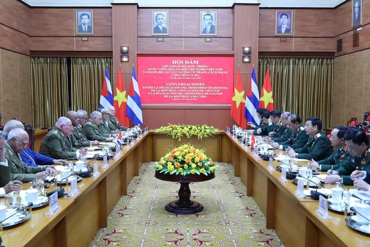Bộ trưởng Bộ các Lực lượng vũ trang Cách mạng Cuba thăm chính thức Việt Nam - Ảnh 3. Bộ trưởng Bộ các Lực lượng vũ trang Cách mạng Cuba thăm chính thức Việt Nam - Ảnh 3.