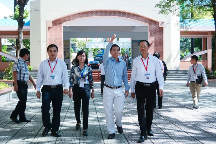 Thi tốt nghiệp THPT: Từng chi tiết nhỏ đều hướng tới học sinh - Ảnh 5. Thi tốt nghiệp THPT: Từng chi tiết nhỏ đều hướng tới học sinh - Ảnh 5.