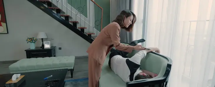 Nơi giấc mơ tìm về - Tập 20: Sắp tỏ tình với thư ký, Giám đốc sốc hay tin người yêu cũ có bầu - Ảnh 12. Nơi giấc mơ tìm về - Tập 20: Sắp tỏ tình với thư ký, Giám đốc sốc hay tin người yêu cũ có bầu - Ảnh 12.