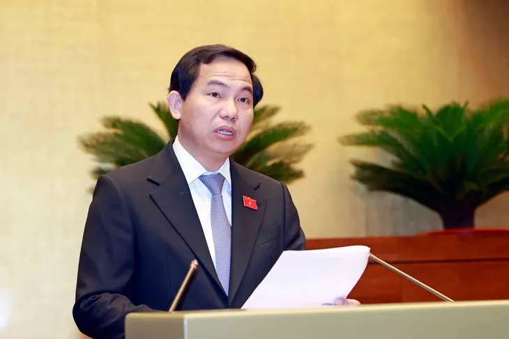 Thông qua cơ chế, chính sách đặc thù để phát triển TP Hồ Chí Minh - Ảnh 1. Thông qua cơ chế, chính sách đặc thù để phát triển TP Hồ Chí Minh - Ảnh 1.