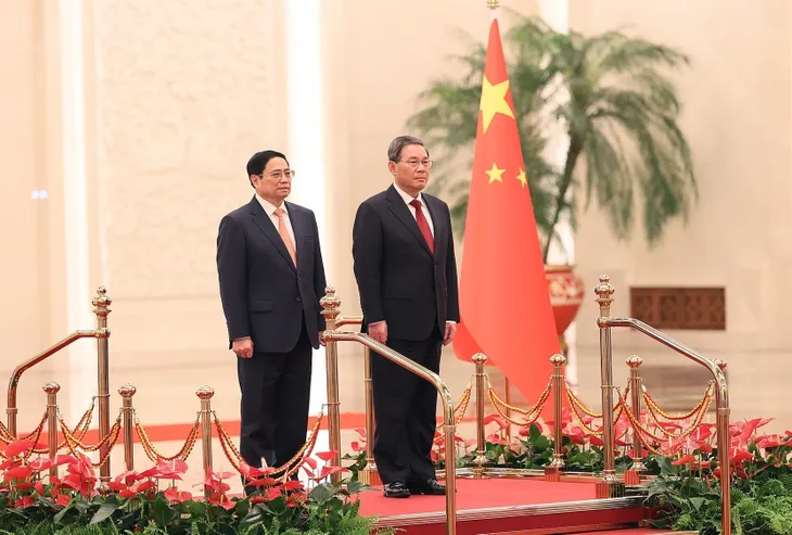 Lễ đón Thủ tướng Phạm Minh Chính thăm chính thức Trung Quốc - Ảnh 2. Lễ đón Thủ tướng Phạm Minh Chính thăm chính thức Trung Quốc - Ảnh 2.