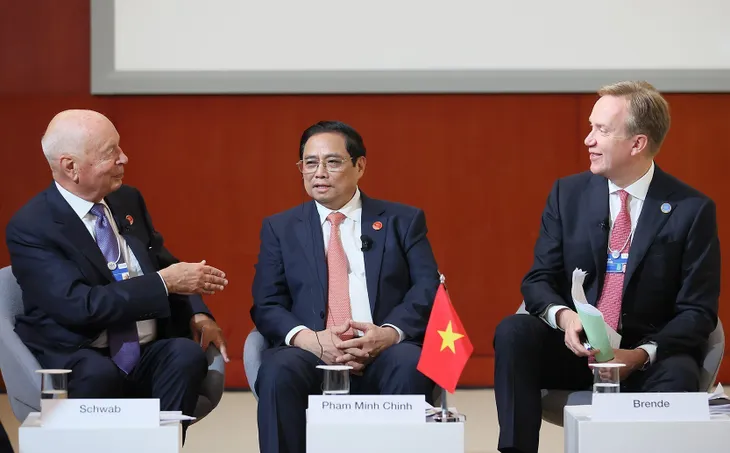 Chuyến thăm Trung Quốc và dự Hội nghị WEF của Thủ tướng: Khẳng định vai trò, đóng góp của Việt Nam - Ảnh 6. Chuyến thăm Trung Quốc và dự Hội nghị WEF của Thủ tướng: Khẳng định vai trò, đóng góp của Việt Nam - Ảnh 6.