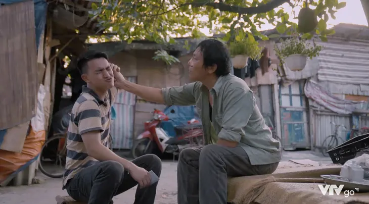 Cuộc đời vẫn đẹp sao - Tập 37: Được Luyến cho vay tiền trả nợ, Lưu nguyện lấy thân mình báo đáp - Ảnh 27. Cuộc đời vẫn đẹp sao - Tập 37: Được Luyến cho vay tiền trả nợ, Lưu nguyện lấy thân mình báo đáp - Ảnh 27.