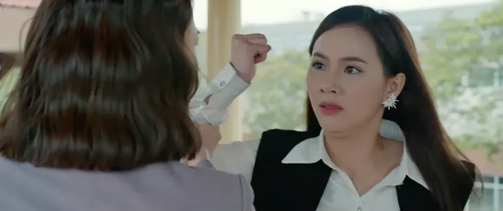 Nơi giấc mơ tìm về - Tập 22: Mai Anh cành cao, muốn tát cả Gia An và Phương - Ảnh 30. Nơi giấc mơ tìm về - Tập 22: Mai Anh cành cao, muốn tát cả Gia An và Phương - Ảnh 30.