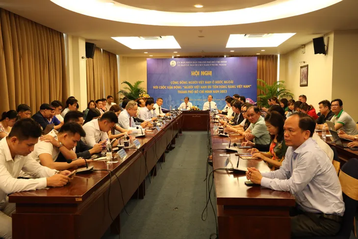 TP Hồ Chí Minh: Kêu gọi kiều bào hiến kế quảng bá hàng Việt - Ảnh 1. TP Hồ Chí Minh: Kêu gọi kiều bào hiến kế quảng bá hàng Việt - Ảnh 1.