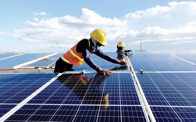 13 dự án năng lượng tái tạo hoàn thành thủ tục được phát điện lên lưới - Ảnh 1. 13 dự án năng lượng tái tạo hoàn thành thủ tục được phát điện lên lưới - Ảnh 1.