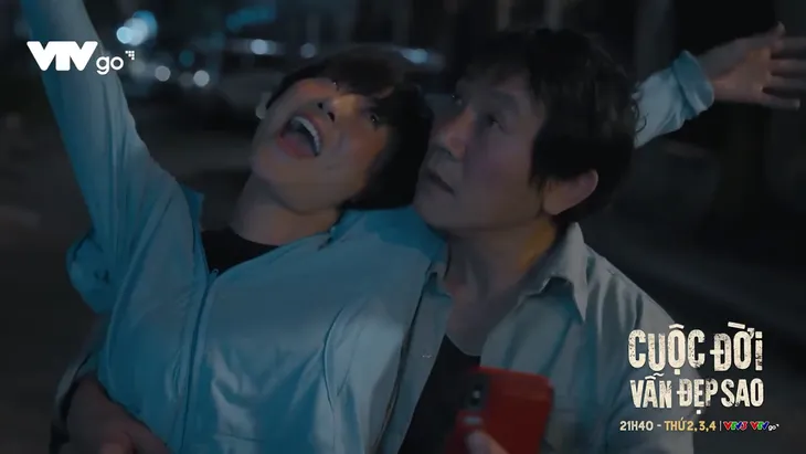 Cuộc đời vẫn đẹp sao - Tập 39: Lưu - Luyến đi nhà nghỉ, tự quay video làm bằng chứng - Ảnh 2. Cuộc đời vẫn đẹp sao - Tập 39: Lưu - Luyến đi nhà nghỉ, tự quay video làm bằng chứng - Ảnh 2.
