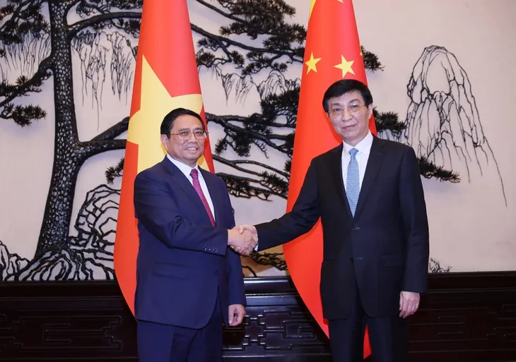Chuyến thăm Trung Quốc và dự Hội nghị WEF của Thủ tướng: Khẳng định vai trò, đóng góp của Việt Nam - Ảnh 3. Chuyến thăm Trung Quốc và dự Hội nghị WEF của Thủ tướng: Khẳng định vai trò, đóng góp của Việt Nam - Ảnh 3.