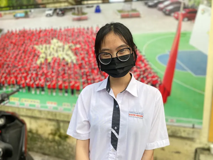 Thi tốt nghiệp THPT 2023: Đề thi môn Tiếng Anh dễ thở, hứa hẹn nhiều điểm cao - Ảnh 4. Thi tốt nghiệp THPT 2023: Đề thi môn Tiếng Anh dễ thở, hứa hẹn nhiều điểm cao - Ảnh 4.