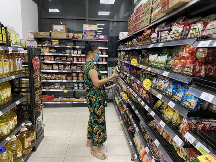Kinh tế chuyển biến nhưng còn thách thức - Ảnh 2. Kinh tế chuyển biến nhưng còn thách thức - Ảnh 2.