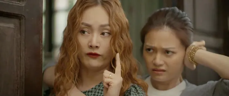 Gia đình mình vui bất thình lình - Tập 26: Hà trổ tài thám tử, suy diễn bí mật của bố mẹ chồng - Ảnh 32. Gia đình mình vui bất thình lình - Tập 26: Hà trổ tài thám tử, suy diễn bí mật của bố mẹ chồng - Ảnh 32.