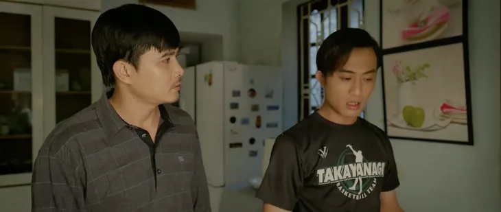 Gia đình mình vui bất thình lình - Tập 26: Hà trổ tài thám tử, suy diễn bí mật của bố mẹ chồng - Ảnh 34. Gia đình mình vui bất thình lình - Tập 26: Hà trổ tài thám tử, suy diễn bí mật của bố mẹ chồng - Ảnh 34.