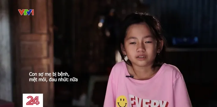 Nỗi lo của cô bé có mẹ bị bạo bệnh - Ảnh 1. Nỗi lo của cô bé có mẹ bị bạo bệnh - Ảnh 1.