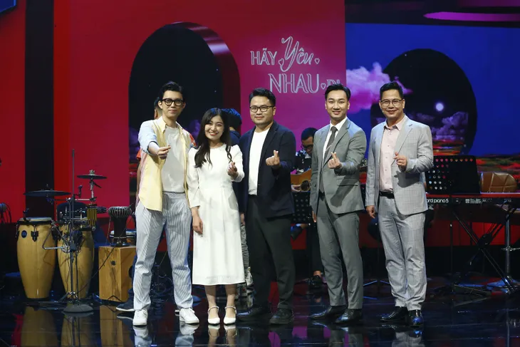 Hãy yêu nhau đi: Chàng trai rụt rè chinh phục nữ sinh viên ngành y nhờ sự chân thành, ấm áp - Ảnh 9. Hãy yêu nhau đi: Chàng trai rụt rè chinh phục nữ sinh viên ngành y nhờ sự chân thành, ấm áp - Ảnh 9.