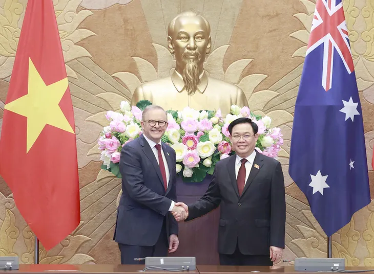 Chủ tịch Quốc hội Vương Đình Huệ hội kiến Thủ tướng Australia Anthony Albanese - Ảnh 2. Chủ tịch Quốc hội Vương Đình Huệ hội kiến Thủ tướng Australia Anthony Albanese - Ảnh 2.