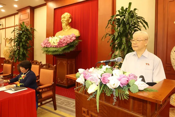 Tổng Bí thư Nguyễn Phú Trọng: Các nữ đại biểu Quốc hội cần phát huy bản lĩnh, thực sự là những bông hồng thép - Ảnh 1. Tổng Bí thư Nguyễn Phú Trọng: Các nữ đại biểu Quốc hội cần phát huy bản lĩnh, thực sự là những bông hồng thép - Ảnh 1.
