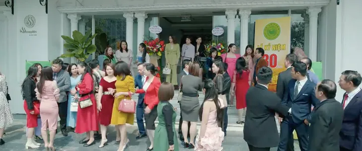 Nơi giấc mơ tìm về - Tập 11: Gia An biến mình thành trò lố trong ngày nhận chức Giám đốc - Ảnh 36. Nơi giấc mơ tìm về - Tập 11: Gia An biến mình thành trò lố trong ngày nhận chức Giám đốc - Ảnh 36.