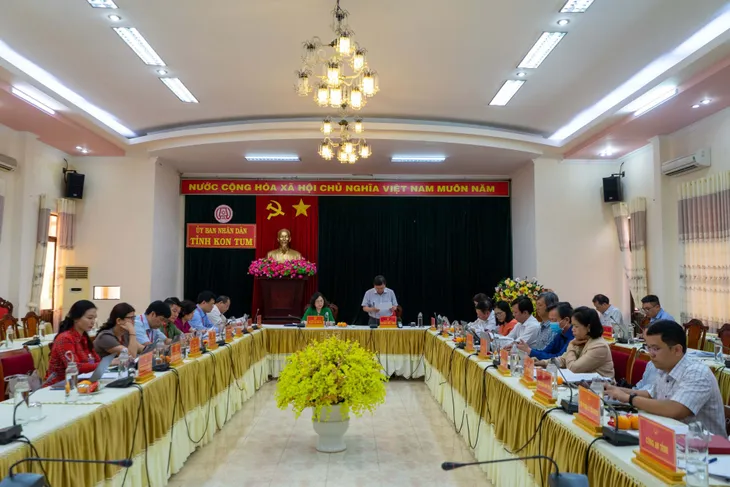 Không chủ quan, lơ là trong quá trình tổ chức kỳ thi tốt nghiệp THPT 2023 - Ảnh 2.
