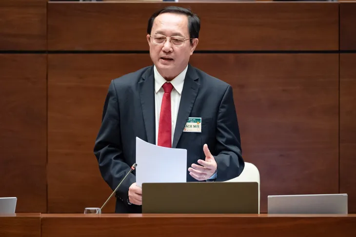 Trực tiếp: Quốc hội chất vấn về khoa học và công nghệ, giao thông vận tải - Ảnh 2. Trực tiếp: Quốc hội chất vấn về khoa học và công nghệ, giao thông vận tải - Ảnh 2.