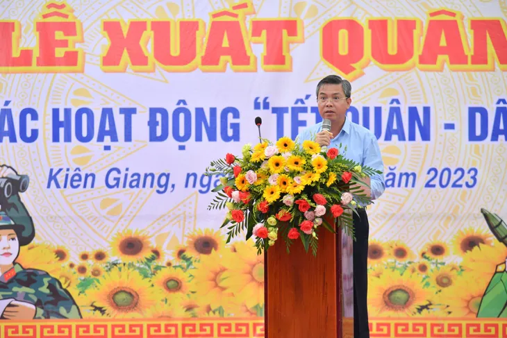 Kiên Giang: Xây dựng 125 căn nhà cho người dân dịp Tết Quân – dân năm 2024 - Ảnh 1. Kiên Giang: Xây dựng 125 căn nhà cho người dân dịp Tết Quân – dân năm 2024 - Ảnh 1.