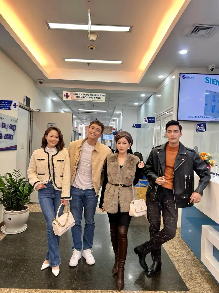 Bộ sưu tập đồ đông của dàn diễn viên Nơi giấc mơ tìm về - Ảnh 1. Bộ sưu tập đồ đông của dàn diễn viên Nơi giấc mơ tìm về - Ảnh 1.