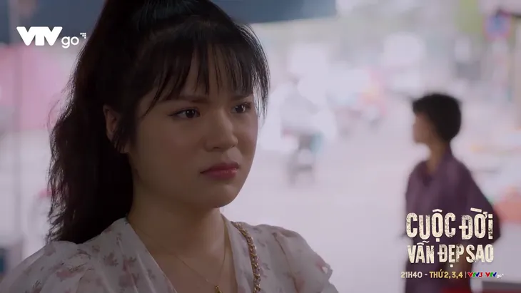 Cuộc đời vẫn đẹp sao - Tập 30: Luyến thấy tự ái khi chị Hòa nói về người nghèo - Ảnh 1. Cuộc đời vẫn đẹp sao - Tập 30: Luyến thấy tự ái khi chị Hòa nói về người nghèo - Ảnh 1.