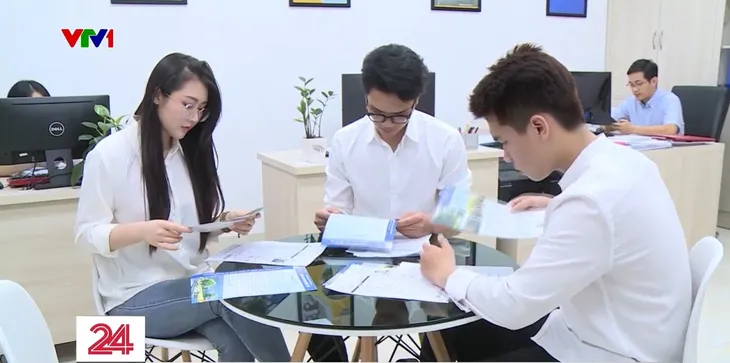Thí sinh cẩn trọng tránh trượt oan khi xét tuyển đại học sớm - Ảnh 2. Thí sinh cẩn trọng tránh trượt oan khi xét tuyển đại học sớm - Ảnh 2.