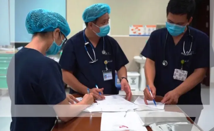 Đêm trắng ở Bệnh viện Nhi Trung ương - Ảnh 2. Đêm trắng ở Bệnh viện Nhi Trung ương - Ảnh 2.