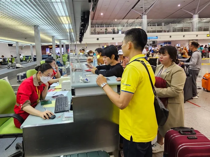 Sớm làm rõ những khoản mục cấu thành phải trả trong giá vé máy bay - Ảnh 1. Sớm làm rõ những khoản mục cấu thành phải trả trong giá vé máy bay - Ảnh 1.