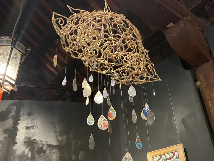 Đặc sắc triển lãm đa sắc màu Đối thoại với dòng tranh dân gian Hàng Trống - Ảnh 12. Đặc sắc triển lãm đa sắc màu Đối thoại với dòng tranh dân gian Hàng Trống - Ảnh 12.
