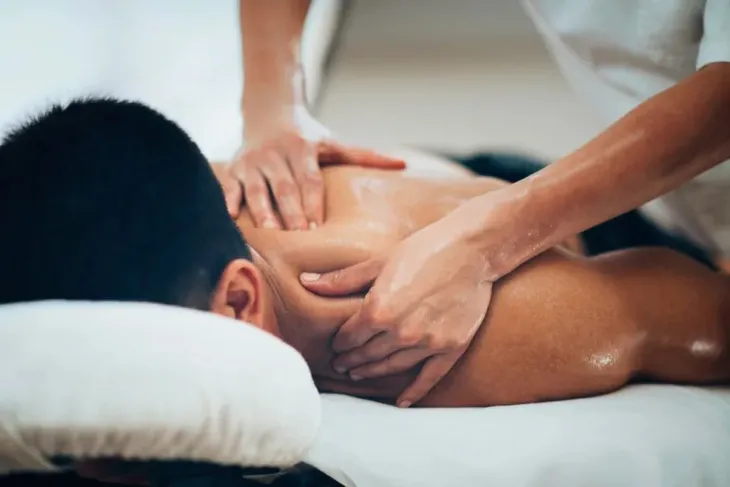 7 cách giúp bạn đi ngủ sớm hơn - Ảnh 5. 7 cách giúp bạn đi ngủ sớm hơn - Ảnh 5.