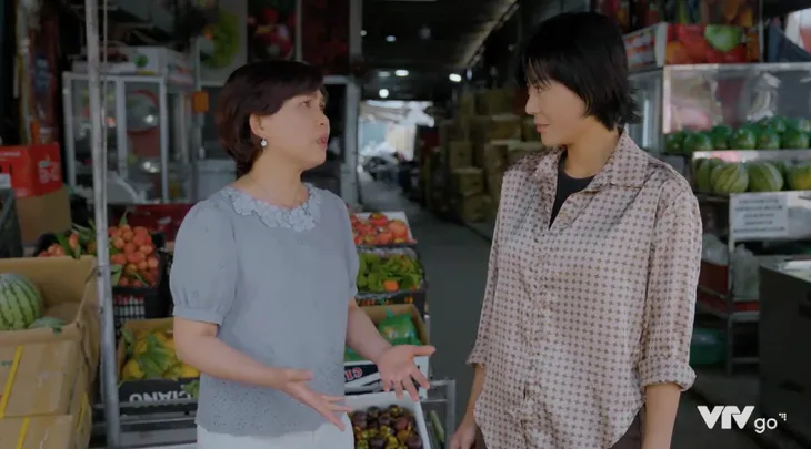 Cuộc đời vẫn đẹp sao - Tập 43: Biết Luyến có thai, Lưu hí hửng khoe cả chợ một phát ăn luôn - Ảnh 20. Cuộc đời vẫn đẹp sao - Tập 43: Biết Luyến có thai, Lưu hí hửng khoe cả chợ một phát ăn luôn - Ảnh 20.