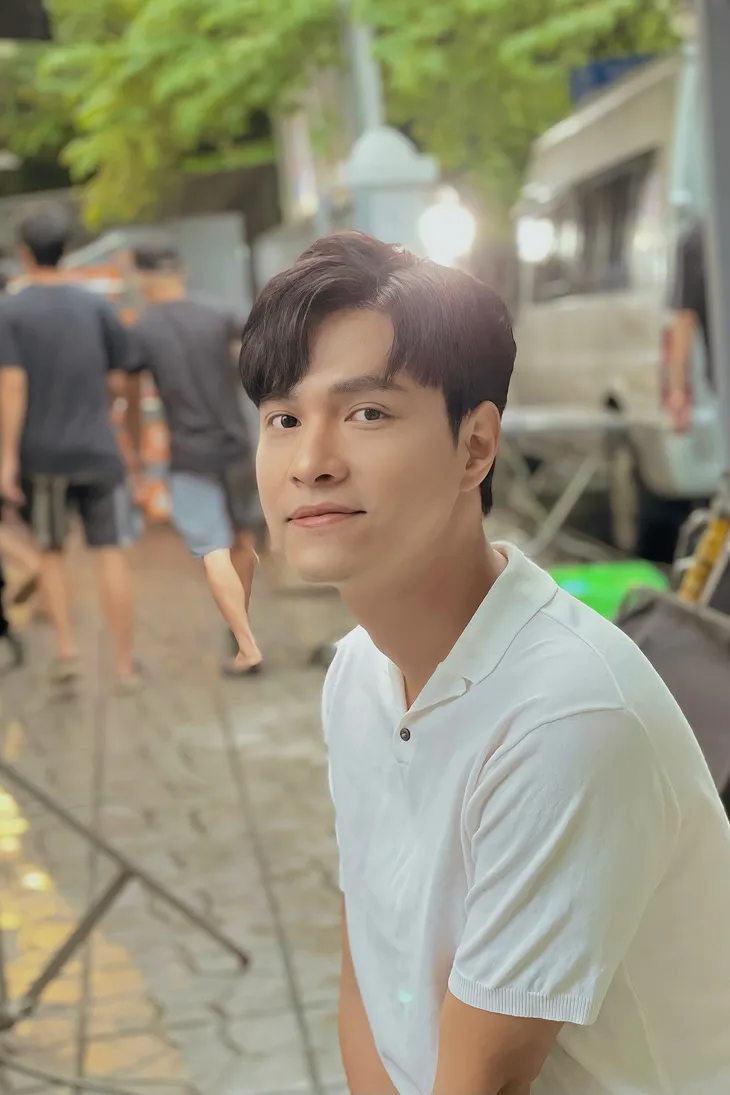 Loạt ảnh cực điển trai của Tô Dũng khác xa Điền cửu vạn Cuộc đời vẫn đẹp sao - Ảnh 12. Loạt ảnh cực điển trai của Tô Dũng khác xa Điền cửu vạn Cuộc đời vẫn đẹp sao - Ảnh 12.