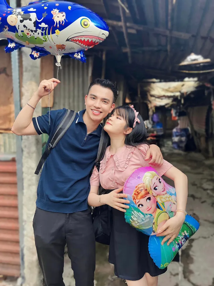 Loạt ảnh Thạch - Nga ngọt như kẹo ở hậu trường tập cuối Cuộc đời vẫn đẹp sao - Ảnh 1. Loạt ảnh Thạch - Nga ngọt như kẹo ở hậu trường tập cuối Cuộc đời vẫn đẹp sao - Ảnh 1.