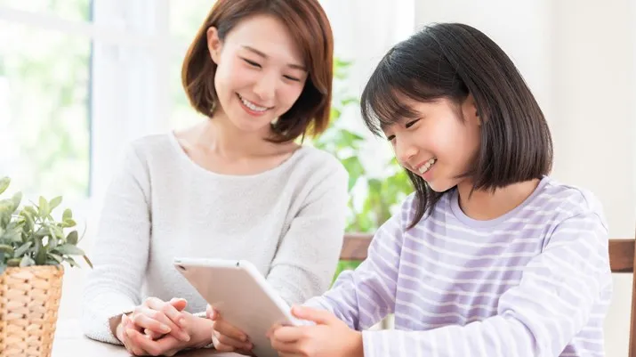 Những rào cản phụ huynh cần vượt qua để trẻ tự tin vào lớp 1 - Ảnh 1. Những rào cản phụ huynh cần vượt qua để trẻ tự tin vào lớp 1 - Ảnh 1.