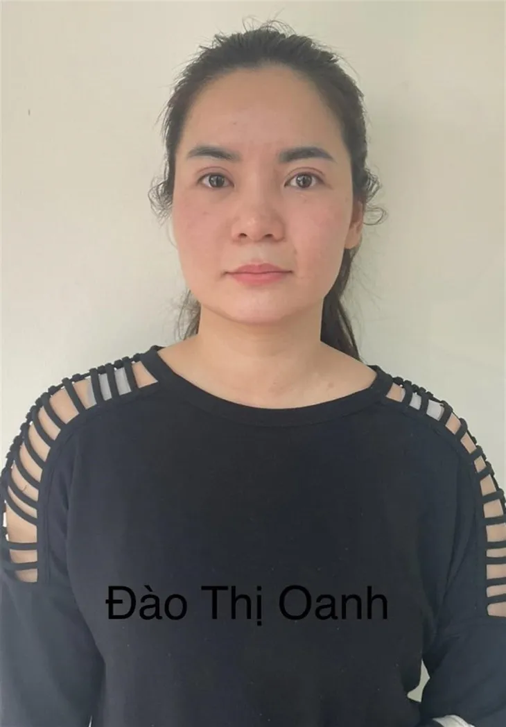 Khởi tố 5 bị can trong đường dây vận chuyển trái phép hơn 4.355 tỷ đồng ra nước ngoài - Ảnh 1. Khởi tố 5 bị can trong đường dây vận chuyển trái phép hơn 4.355 tỷ đồng ra nước ngoài - Ảnh 1.