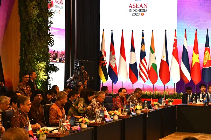 AMM-56: Việt Nam dự Hội nghị EAS và PMC ASEAN-Hoa Kỳ - Ảnh 1. AMM-56: Việt Nam dự Hội nghị EAS và PMC ASEAN-Hoa Kỳ - Ảnh 1.