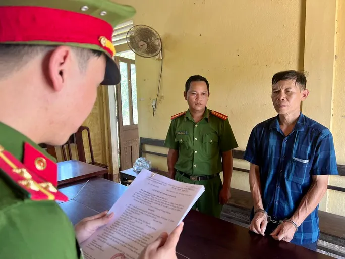 Thừa Thiên - Huế: Khởi tố vụ án về khai thác trái vàng phép ở huyện Nam Đông - Ảnh 1.