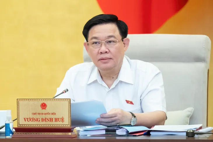 Quốc hội dự kiến tiến hành lấy phiếu tín nhiệm tại Kỳ họp thứ 6 - Ảnh 3. Quốc hội dự kiến tiến hành lấy phiếu tín nhiệm tại Kỳ họp thứ 6 - Ảnh 3.
