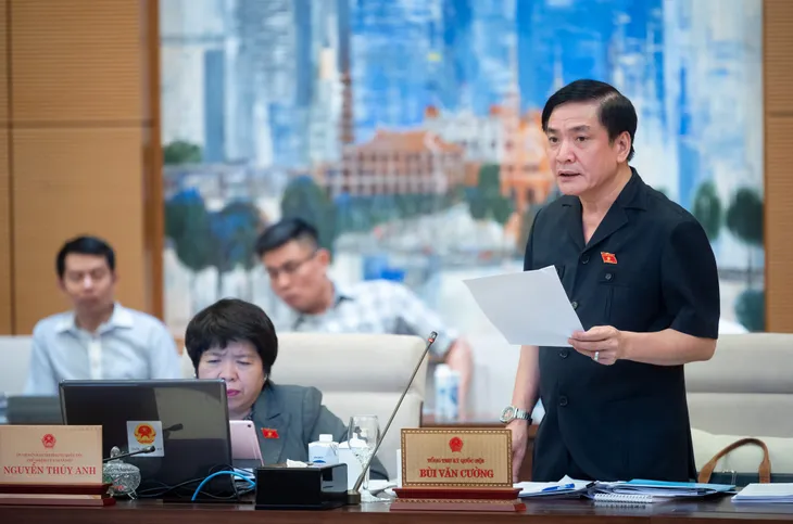 Quốc hội dự kiến tiến hành lấy phiếu tín nhiệm tại Kỳ họp thứ 6 - Ảnh 1. Quốc hội dự kiến tiến hành lấy phiếu tín nhiệm tại Kỳ họp thứ 6 - Ảnh 1.