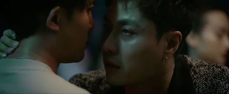 Gia đình mình vui bất thình lình - Tập 38: Uất nghẹn vì quá khứ vợ làm PG, Danh thử đi bar một lần tìm thú vui - Ảnh 35. Gia đình mình vui bất thình lình - Tập 38: Uất nghẹn vì quá khứ vợ làm PG, Danh thử đi bar một lần tìm thú vui - Ảnh 35.