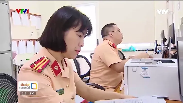 Xung quanh quy định biển số xe định danh - Ảnh 2. Xung quanh quy định biển số xe định danh - Ảnh 2.