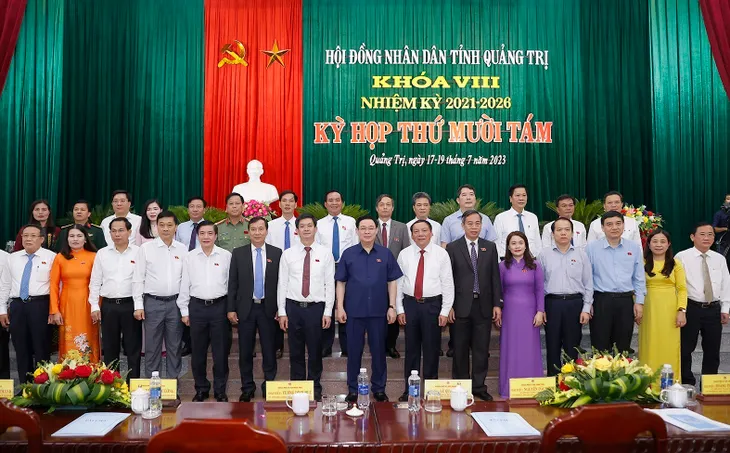 Chủ tịch Quốc hội dự khai mạc Kỳ họp thứ 18 Hội đồng nhân dân tỉnh Quảng Trị - Ảnh 4. Chủ tịch Quốc hội dự khai mạc Kỳ họp thứ 18 Hội đồng nhân dân tỉnh Quảng Trị - Ảnh 4.