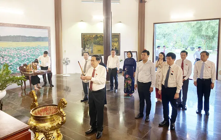 Chủ động trong hoạt động Hội đồng Nhân dân - Ảnh 1. Chủ động trong hoạt động Hội đồng Nhân dân - Ảnh 1.