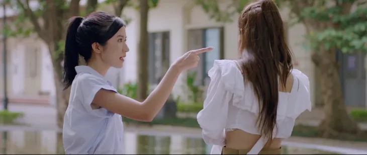 Món quà của cha - Tập 1: Thảo rước họa vào thân, không dám cầu cứu bố và anh trai - Ảnh 26. Món quà của cha - Tập 1: Thảo rước họa vào thân, không dám cầu cứu bố và anh trai - Ảnh 26.