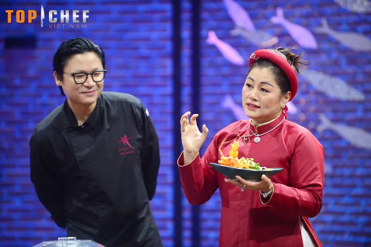 Top Chef - Tập 6: Kỷ lục món cuốn dài 3,3m với 10 hương vị khác biệt - Ảnh 3. Top Chef - Tập 6: Kỷ lục món cuốn dài 3,3m với 10 hương vị khác biệt - Ảnh 3.