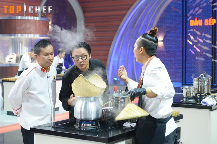 Top Chef - Tập 6: Kỷ lục món cuốn dài 3,3m với 10 hương vị khác biệt - Ảnh 11. Top Chef - Tập 6: Kỷ lục món cuốn dài 3,3m với 10 hương vị khác biệt - Ảnh 11.